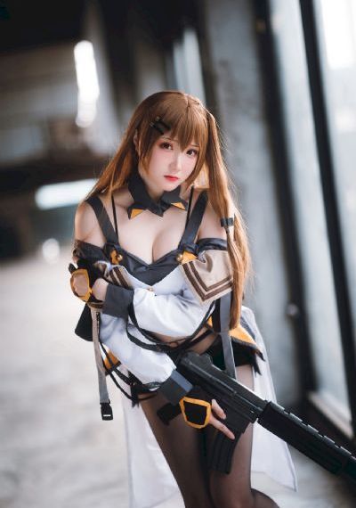 亚洲欧美制服_国产剧动漫免费观看