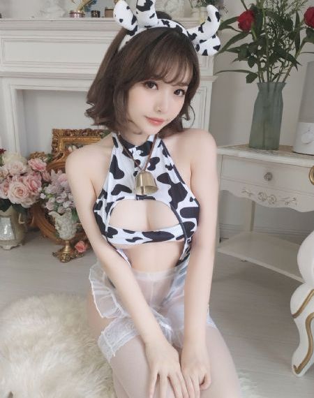 欧美三人野外交性_免费观看高清版