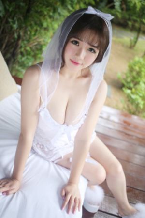 欧美激情三区_国产在线观看
