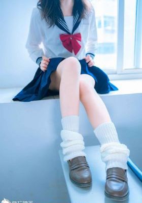 美女操操操网站免费_蓝光在线播放观看