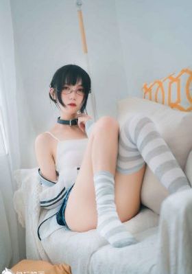 学渣做错一道题学霸就做一次_云播放粤语日本成人在线