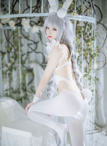 体育老师抱着我做了一节课简介_蓝光完整版观看