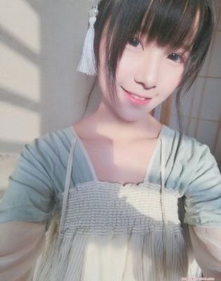 两个人一双手免费播放_BD超清免费观看