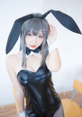 欧美乱人伦久久精品_DVD电影在线观看